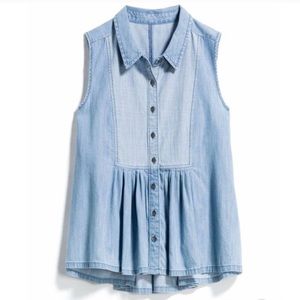 Market & Spruce Ria Button Down Chambray Top